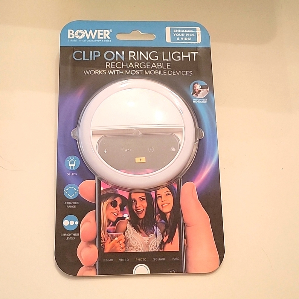 Clip on ring light
